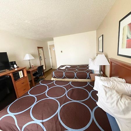 Super 8 By Wyndham Williston Nd Otel Dış mekan fotoğraf