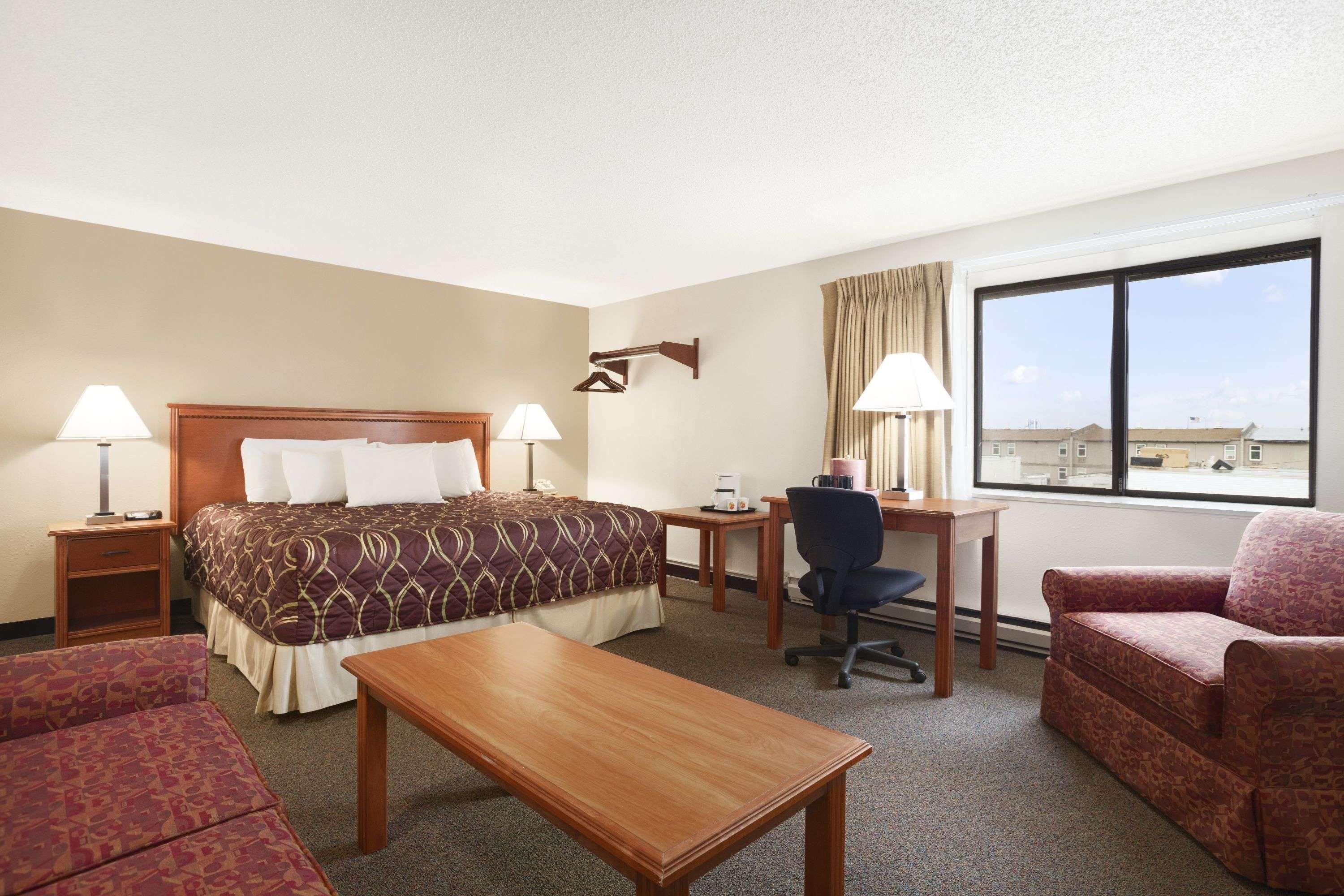 Super 8 By Wyndham Williston Nd Otel Dış mekan fotoğraf